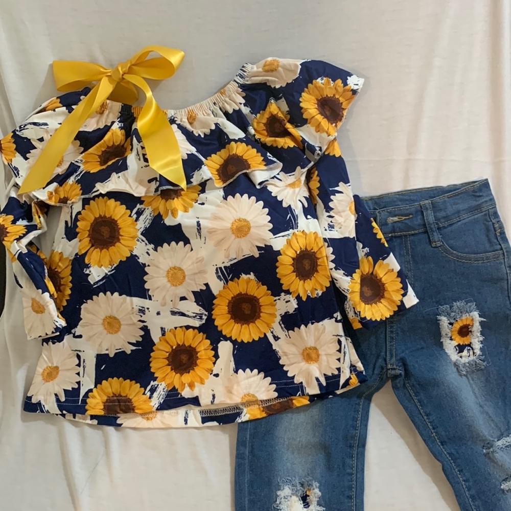 Sunshine and Daydreams Ruffle Top with Distressed Jeans and Satin Ribbon